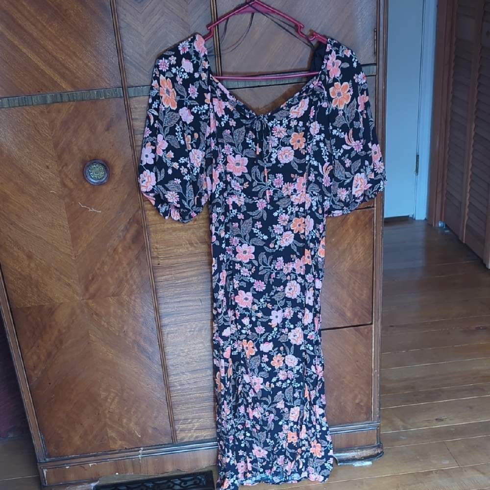 Black Floral Cottagecore Puff Sleeve Dress